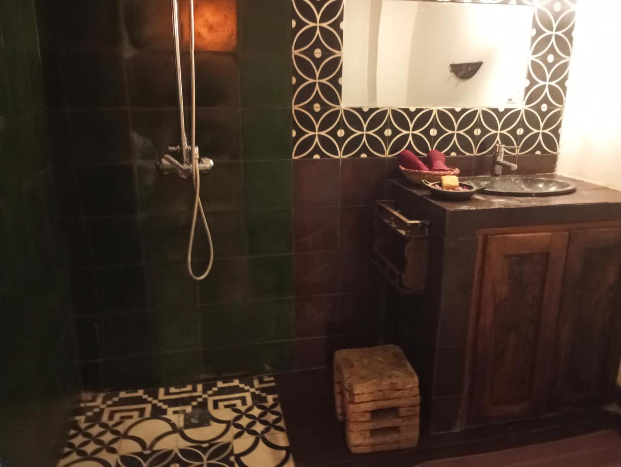 셰프샤우엔 Dar Sbaa B&B 외부 사진
